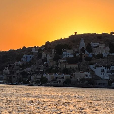 Aleminas Rooms Symi Exterior foto